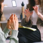 Depresyon belirtileriyle başa çıkmak için profesyonel destek şart. Bursa’da psikolog arayanlar için terapi süreci, yöntemler ve doğru uzman seçimi hakkında detaylı bilgiler.